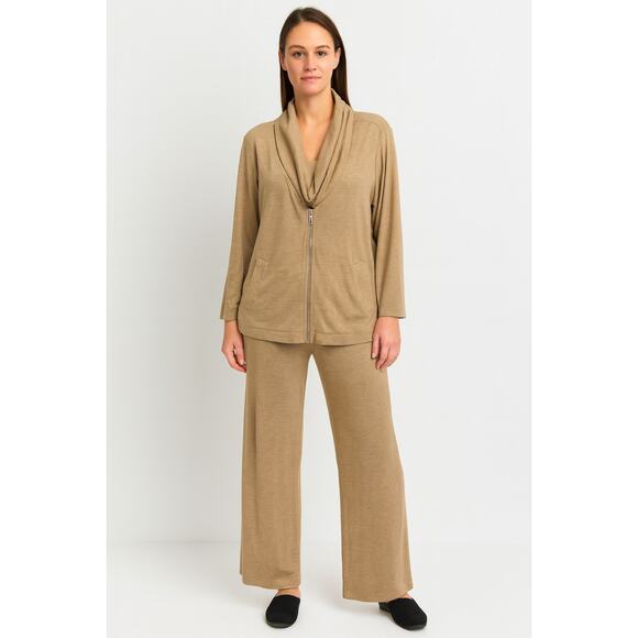 St. John Spa Loungewear Jersey Pant and Cowl Neck Jacket in Beige | Size Medium - Picture 1 of 10
